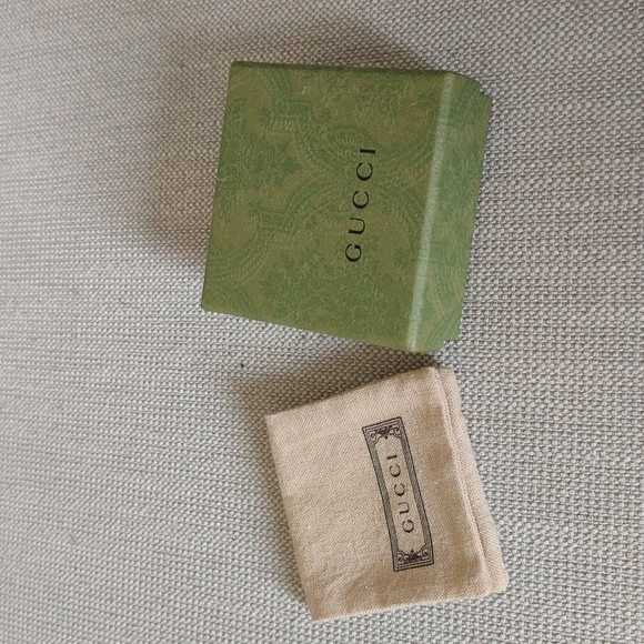 SALE!! Gucci Ring Empty Box and dust bag